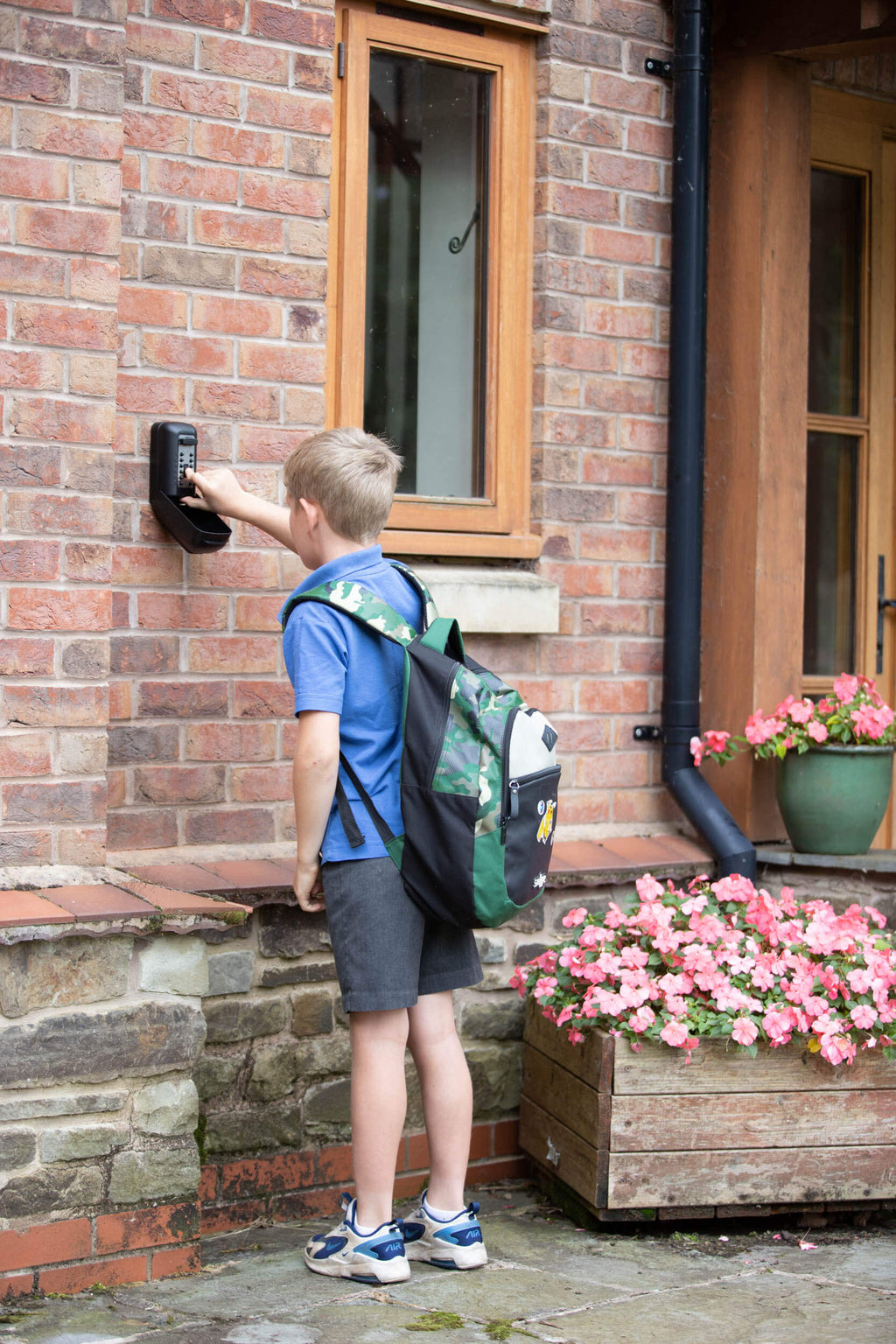 School Child using Key Safe 