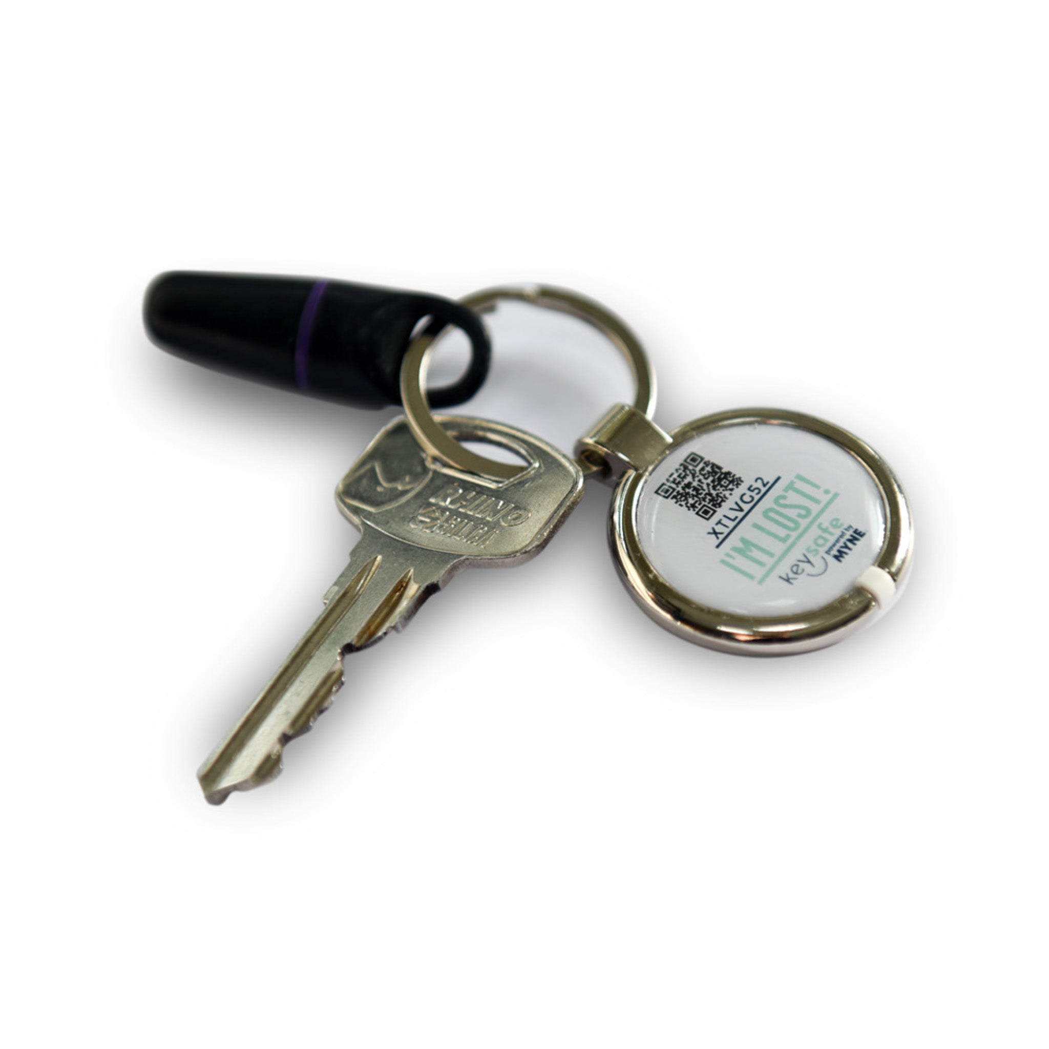Digital keyring saying 'i'm lost' attached to key and fob 